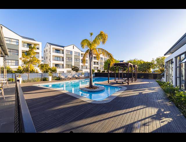 1 BEDROOM APARTMENT FOR SALE IN SANDOWN